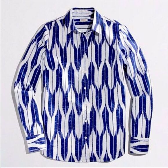 EUC J. Crew Blue Ikat Patterned Oxford Button-Down Shirt Sz. S - Picture 1 of 7